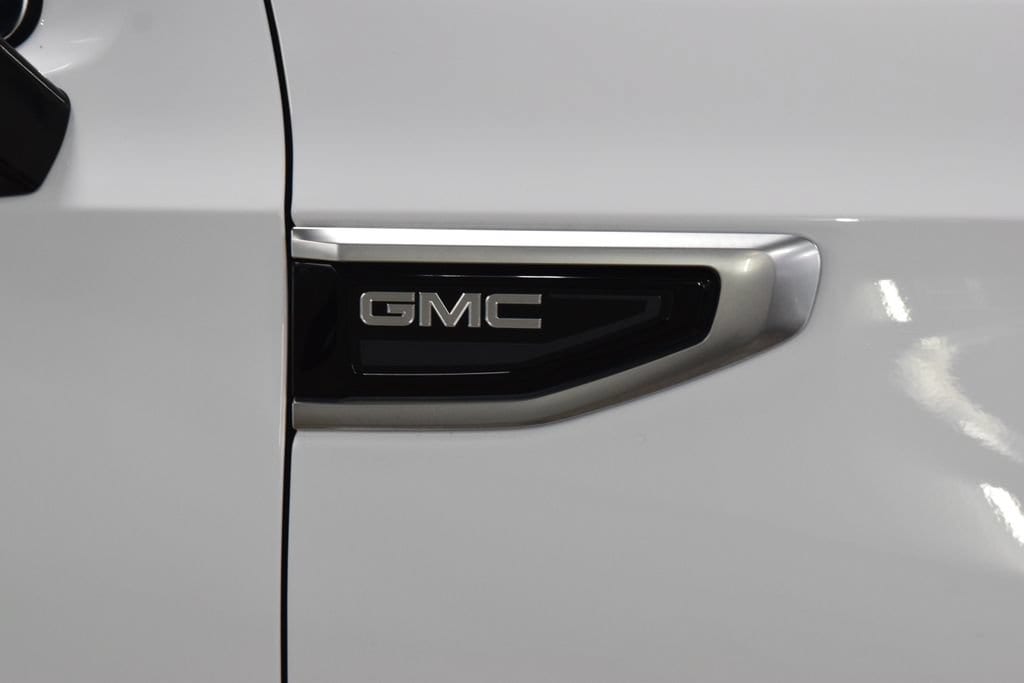 2024 GMC Yukon XL Denali - Photo 16