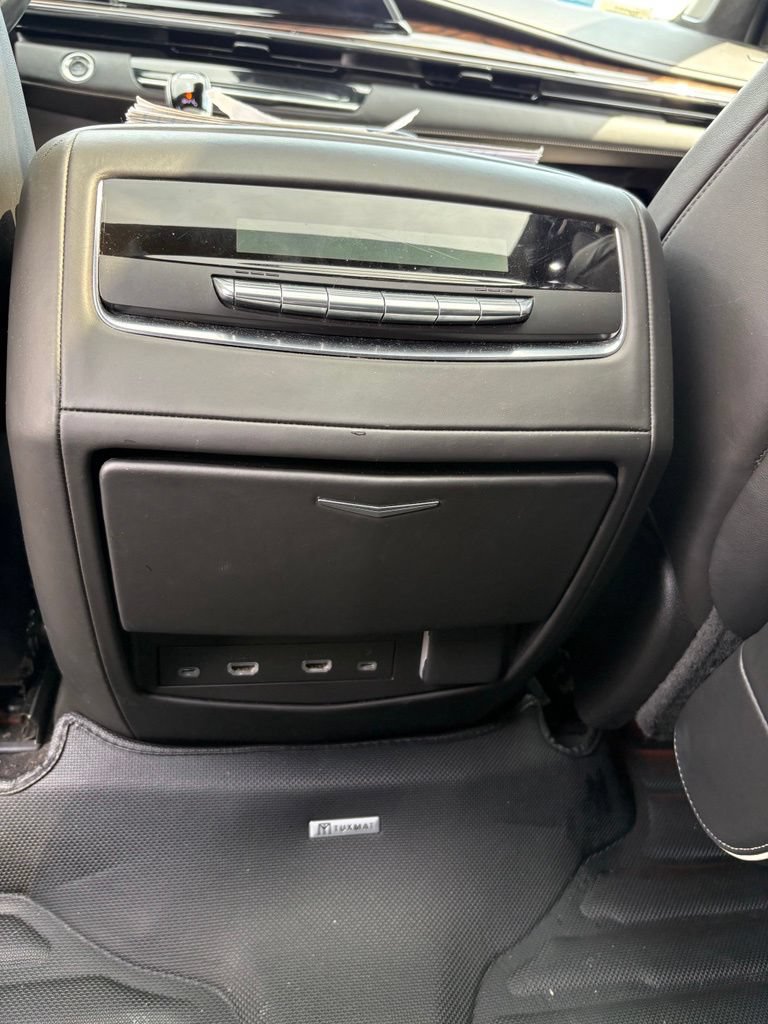 2023 Cadillac Escalade ESV Sport Platinum - Photo 22
