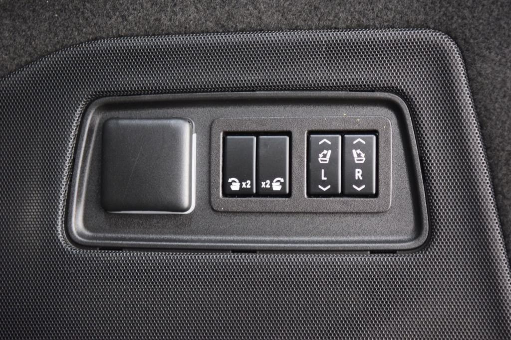 2023 Cadillac Escalade Premium Luxury Platinum - Photo 26