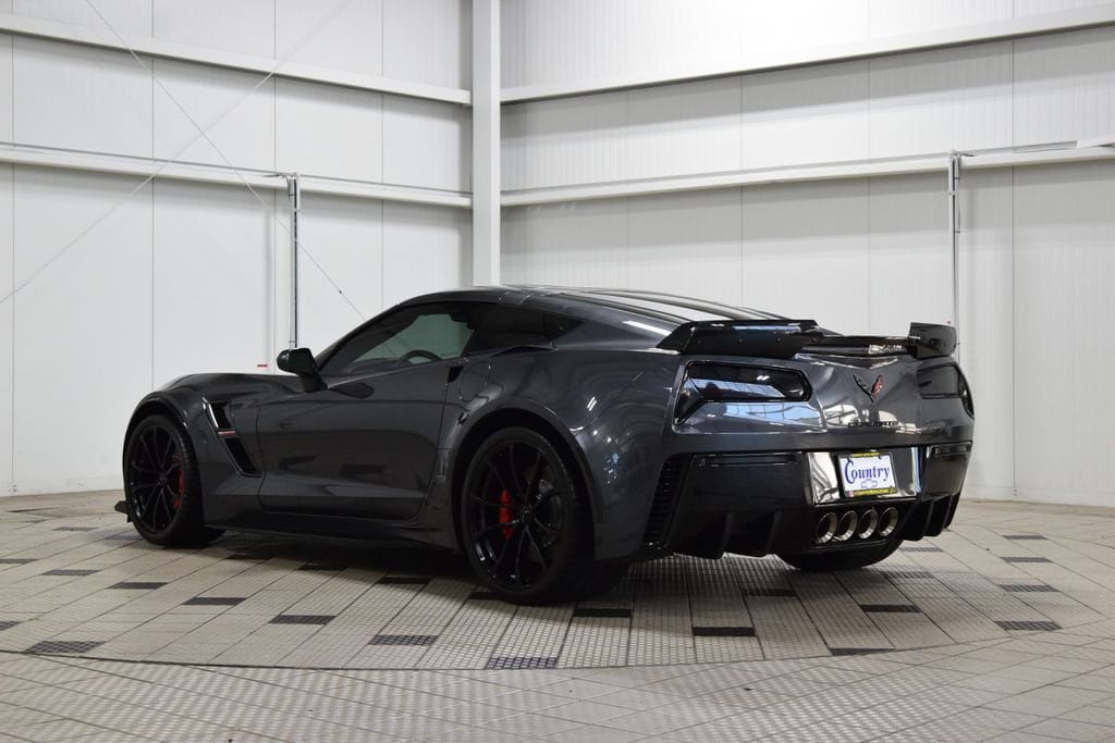 2017 Chevrolet Corvette 2LT - Photo 6