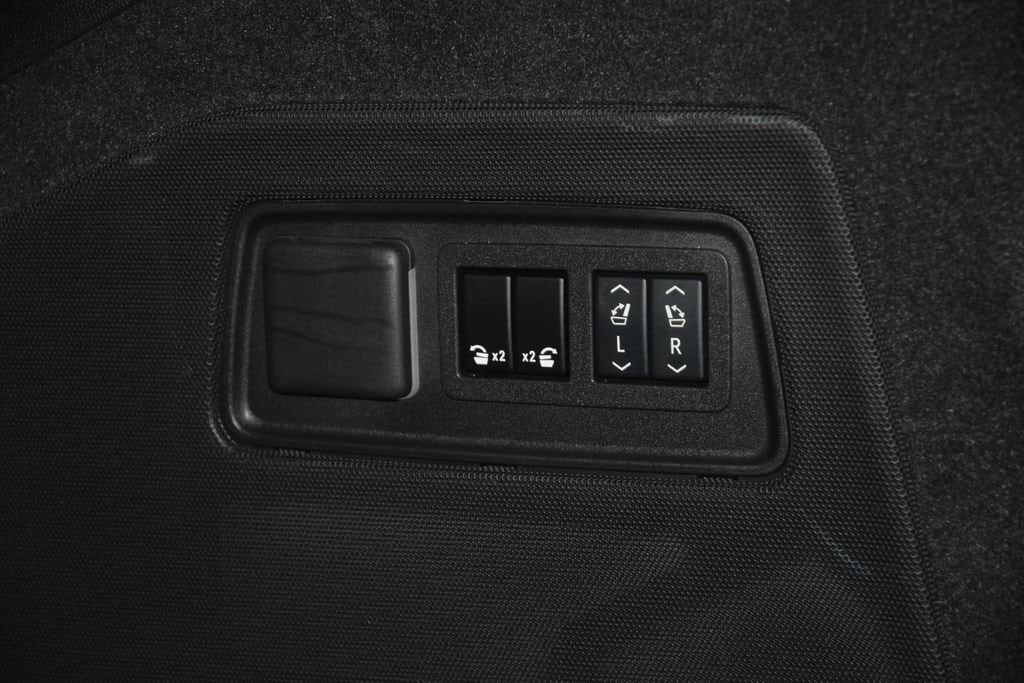 2024 Cadillac Escalade ESV Premium Luxury - Photo 25