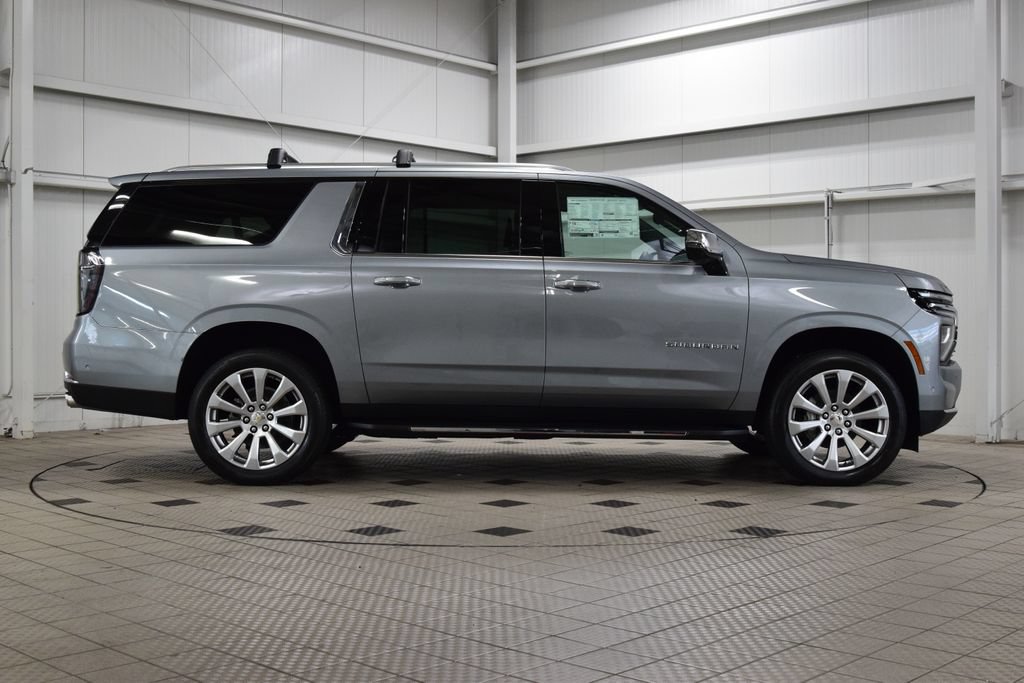 2026 Chevrolet Suburban Premier - Photo 9