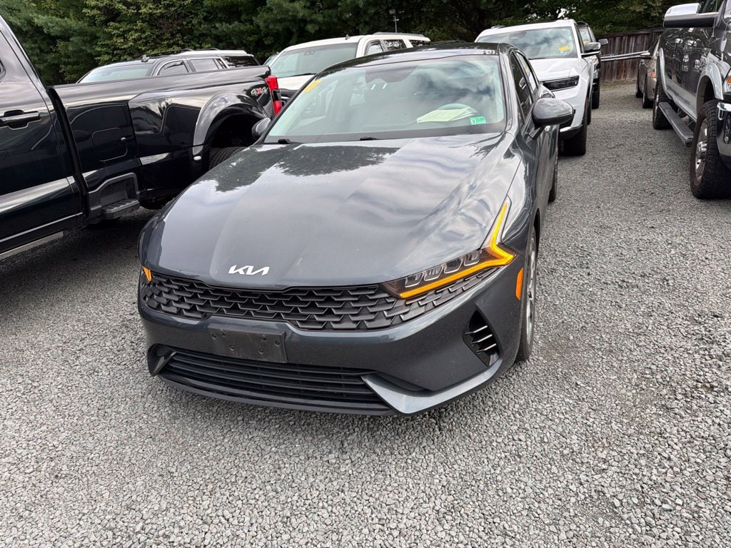 2023 Kia K5 EX - Photo 3