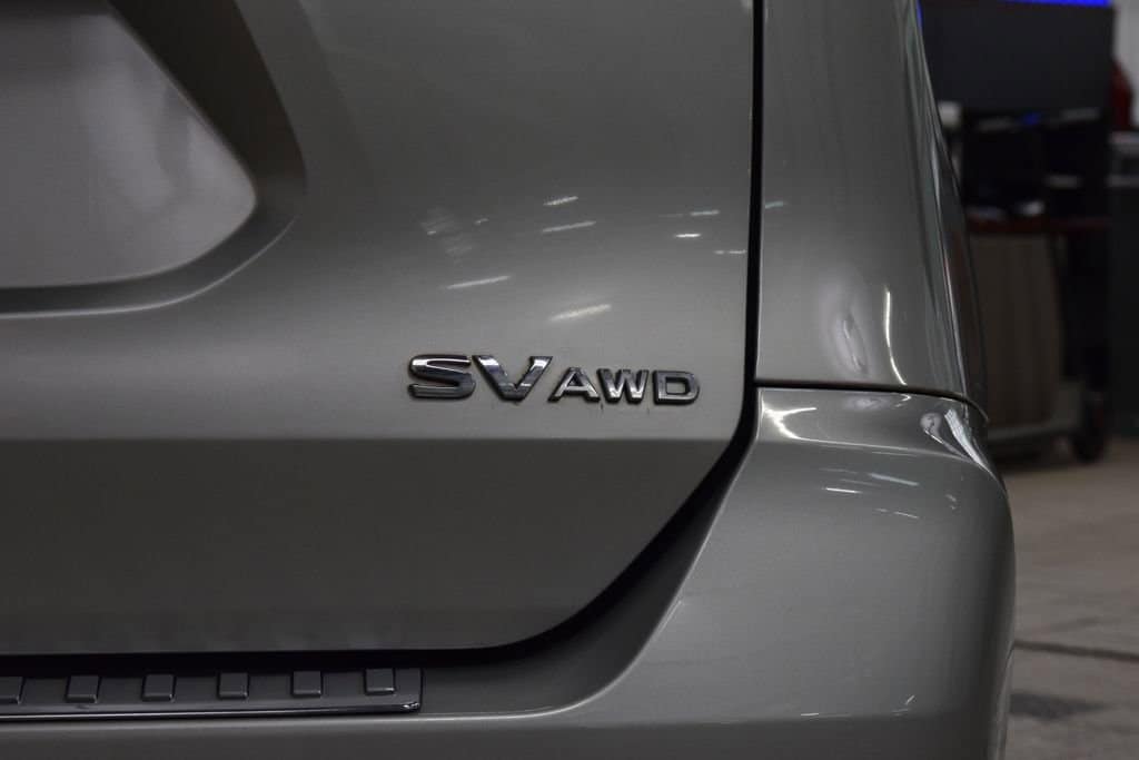 2018 Nissan Rogue SV - Photo 19