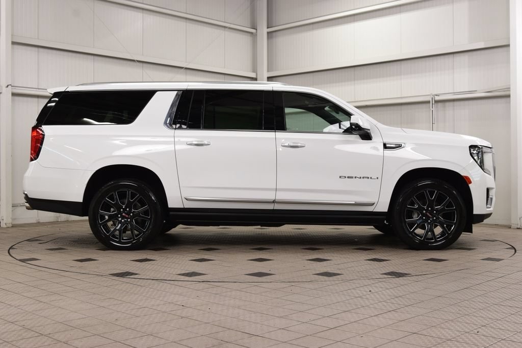 2024 GMC Yukon XL Denali - Photo 9