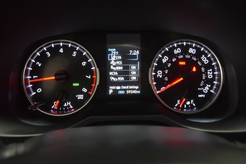 2022 Toyota RAV4 XLE - Photo 49