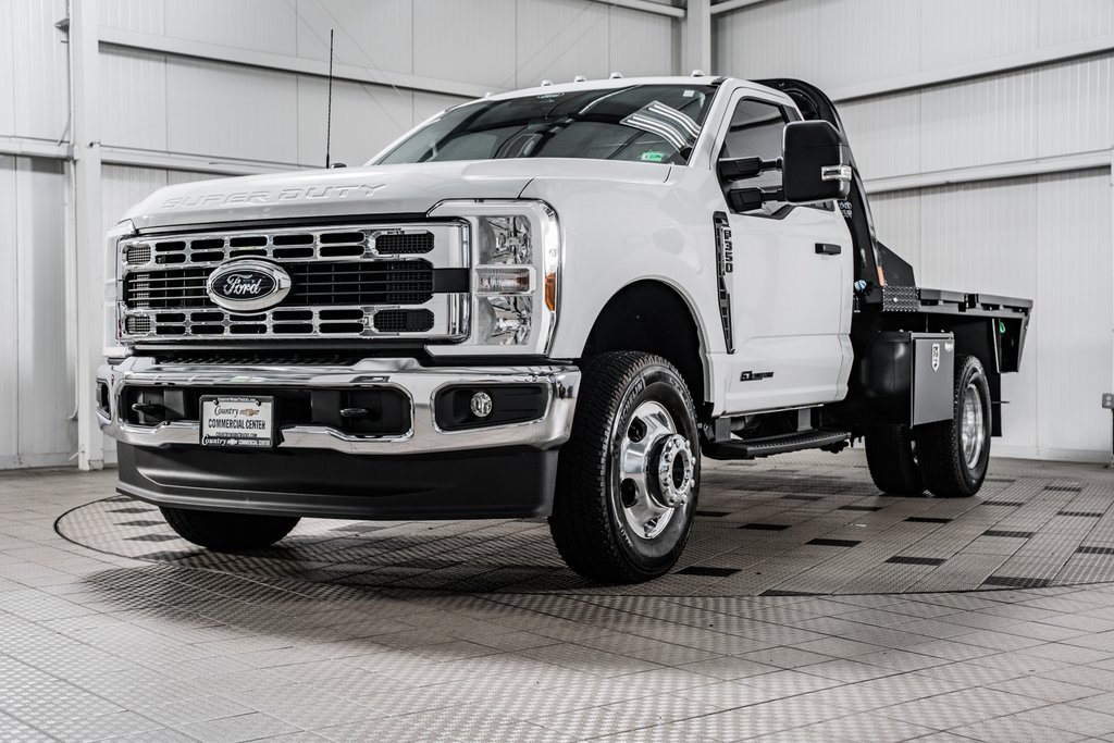 2024 Ford F-350 XL photo 4