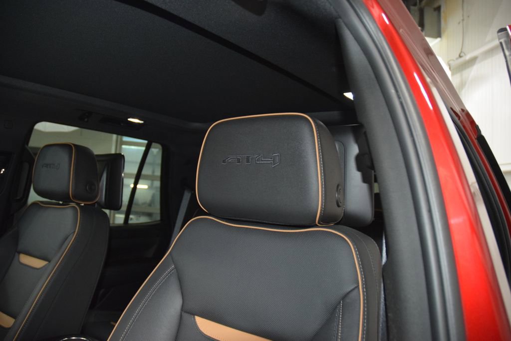 2024 GMC Yukon AT4 - Photo 43