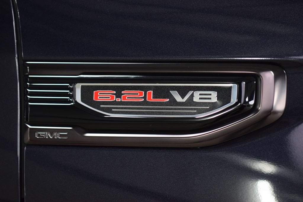 2023 GMC Sierra 1500 AT4X - Photo 18