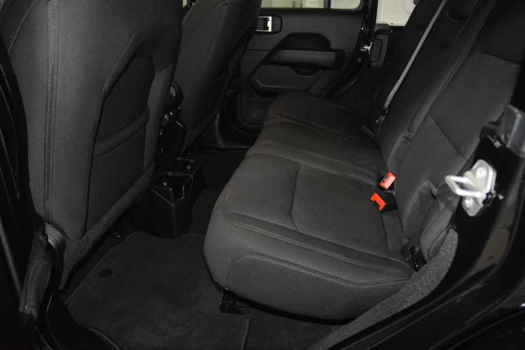 2021 Jeep Wrangler Unlimited Sahara - Photo 41