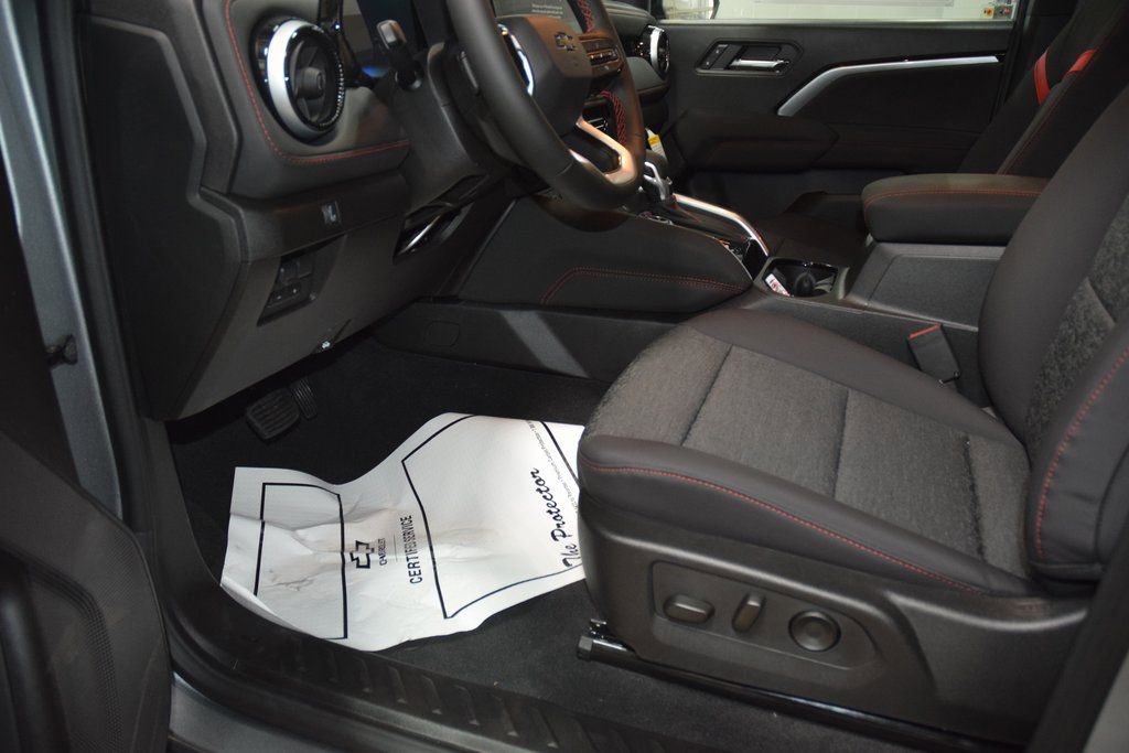 2026 Chevrolet Colorado Z71 - Photo 39