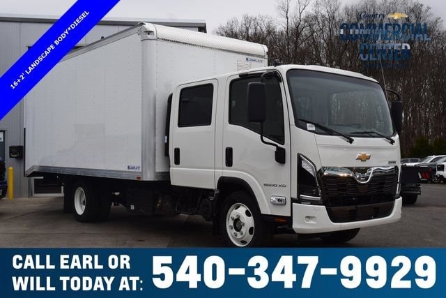 2026 Chevrolet Low Cab Forward's photo