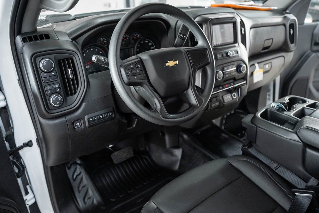 2025 Chevrolet Silverado 3500 HD Work Truck - Photo 27