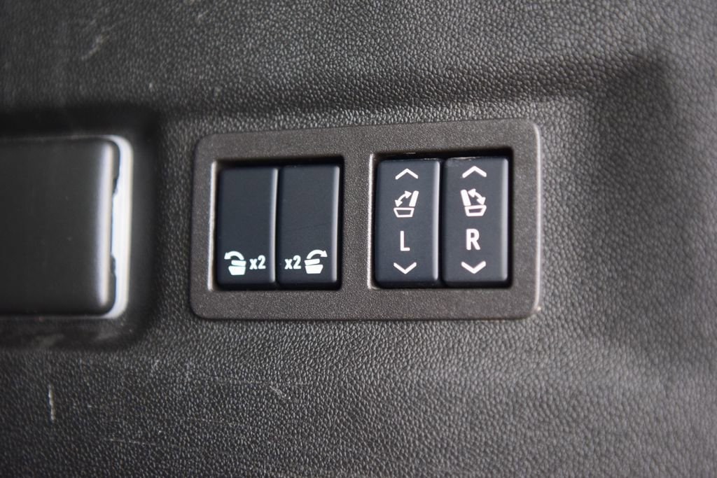 2024 Chevrolet Suburban High Country - Photo 23