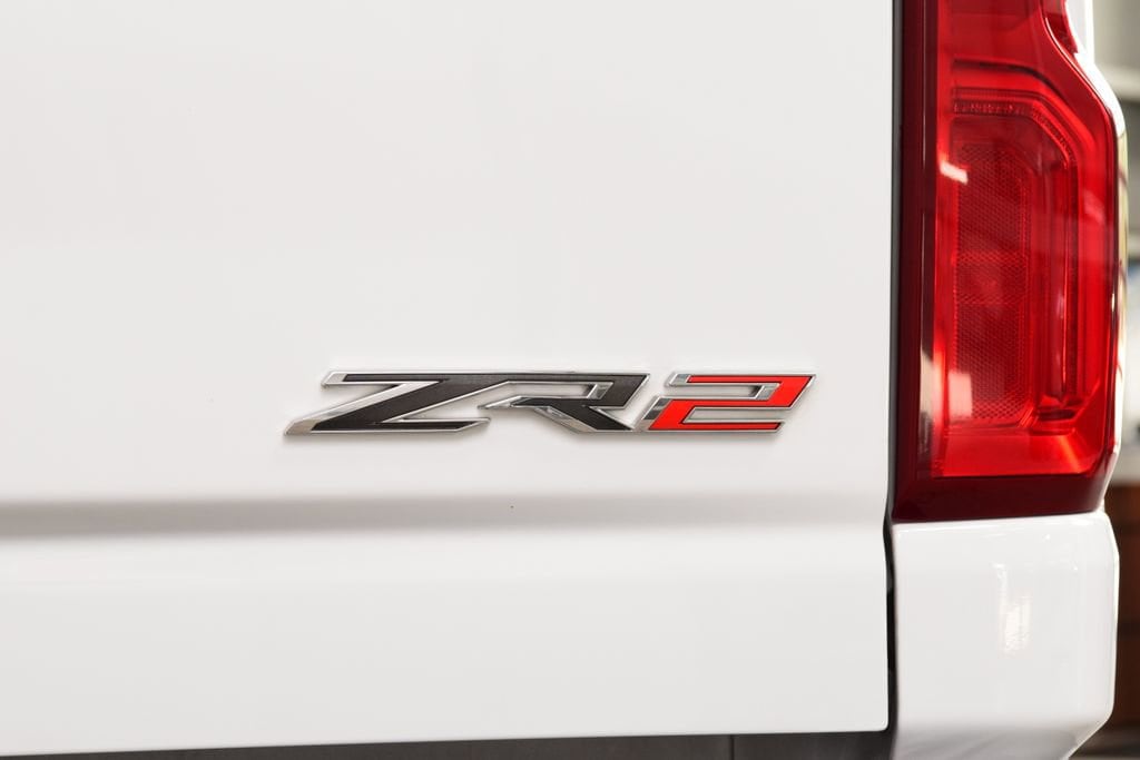 2024 Chevrolet Silverado 2500HD ZR2 - Photo 28