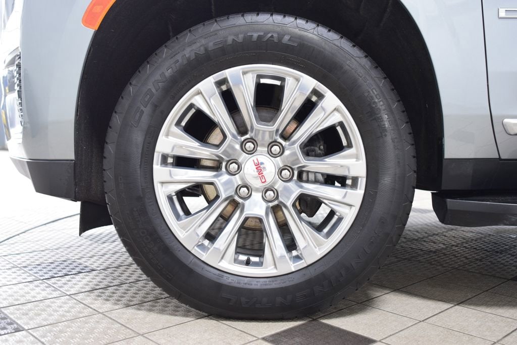 2024 GMC Yukon XL Denali - Photo 24