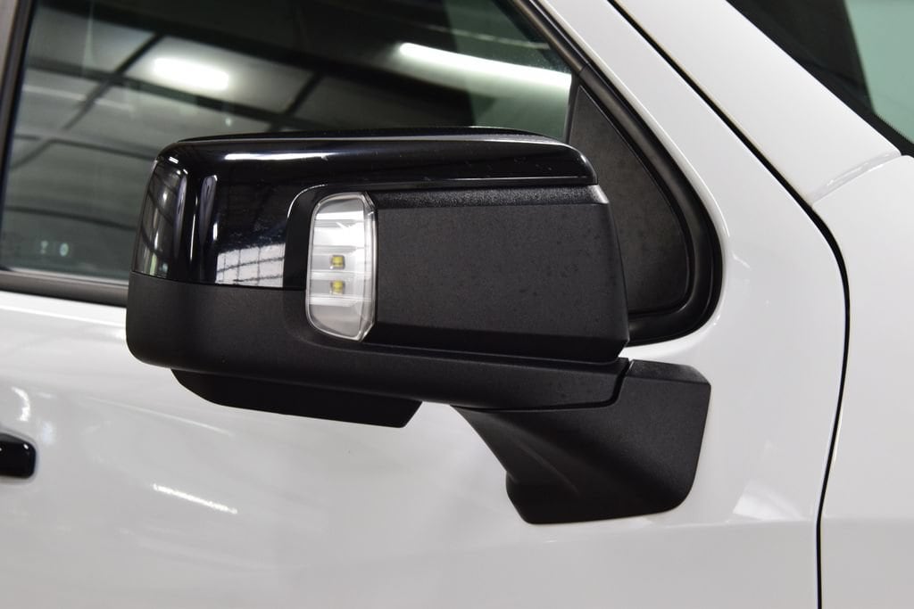 2023 Chevrolet Silverado 1500 ZR2 - Photo 21