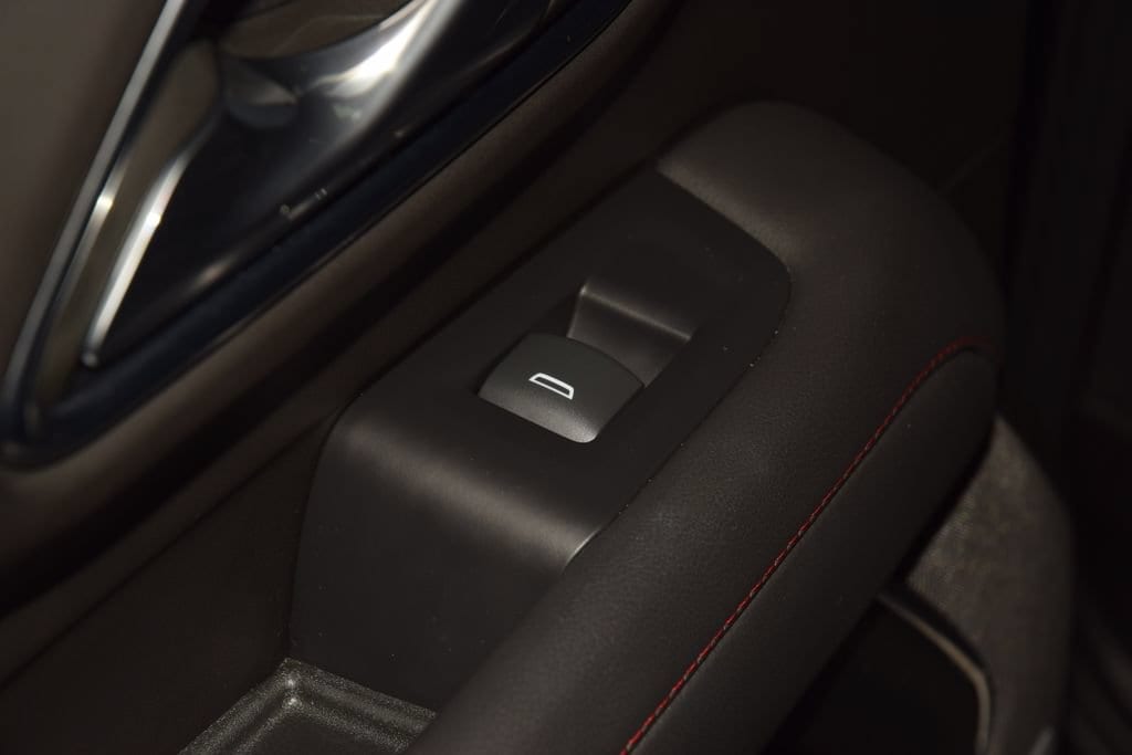 2024 Chevrolet Suburban RST - Photo 47