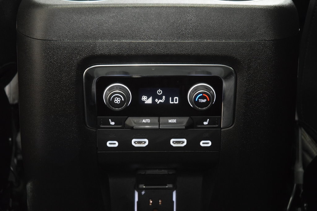 2024 Chevrolet Suburban High Country - Photo 45