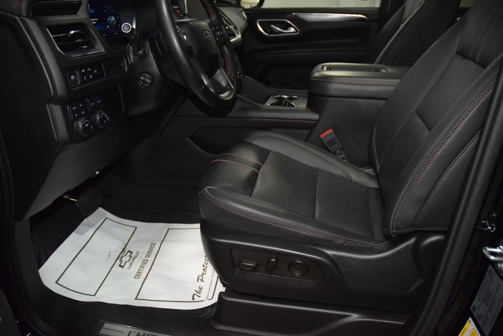 2024 Chevrolet Suburban RST - Photo 39