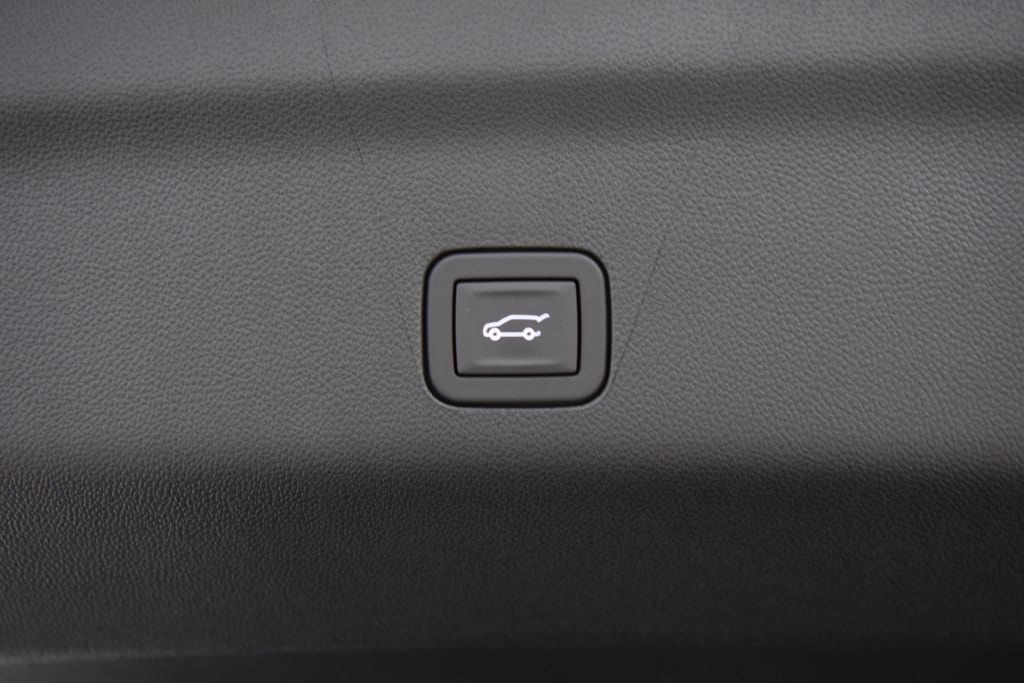 2026 Chevrolet Suburban High Country - Photo 26