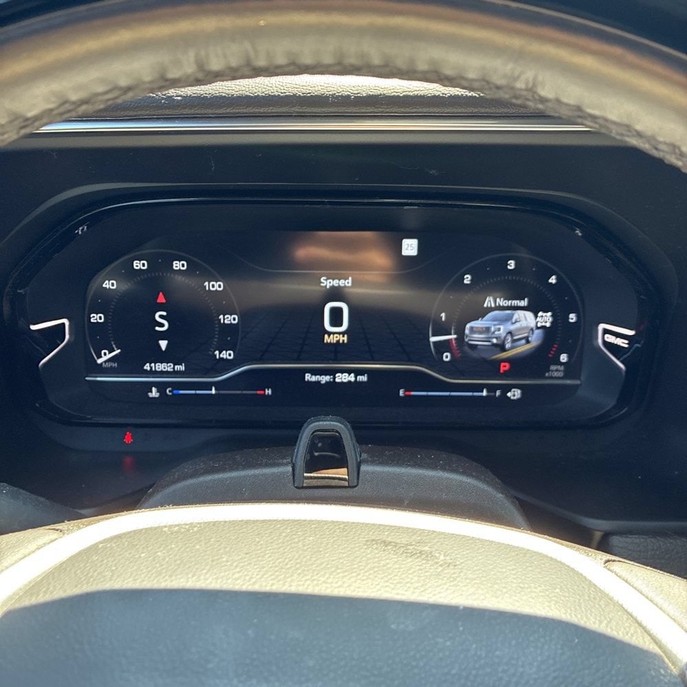 2023 GMC Yukon XL Denali - Photo 21