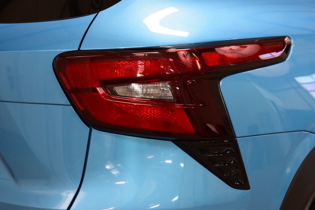2025 Chevrolet Trax LT - Photo 18