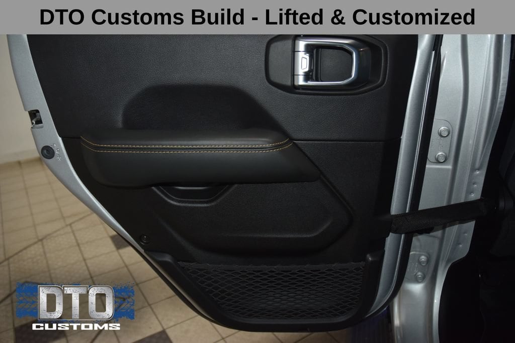 2024 Jeep Wrangler 4-Door Sahara - Photo 40