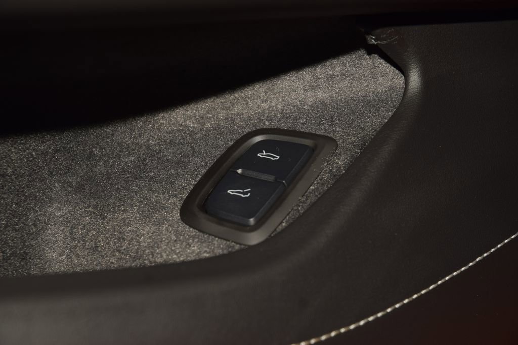 2023 Chevrolet Corvette 2LT - Photo 43