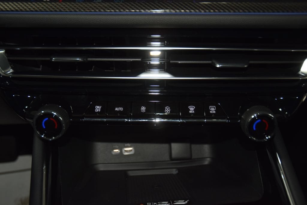 2026 Chevrolet Traverse High Country - Photo 33