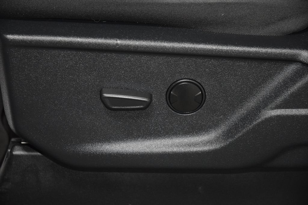 2025 Ford F-150 XLT - Photo 41