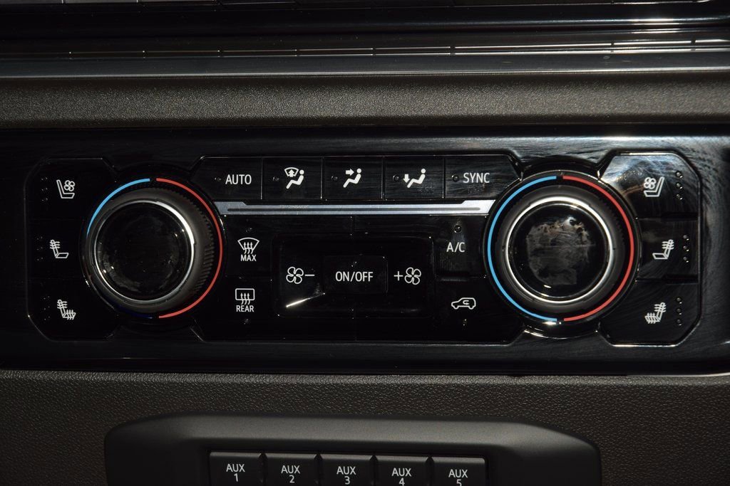 2026 Chevrolet Silverado 3500 HD High Country - Photo 35