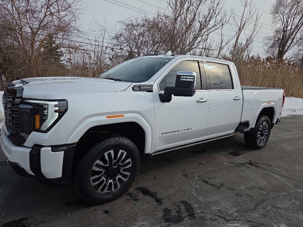 Used 2024 GMC Sierra 2500 HD Denali Ultimate Truck Crew Cab