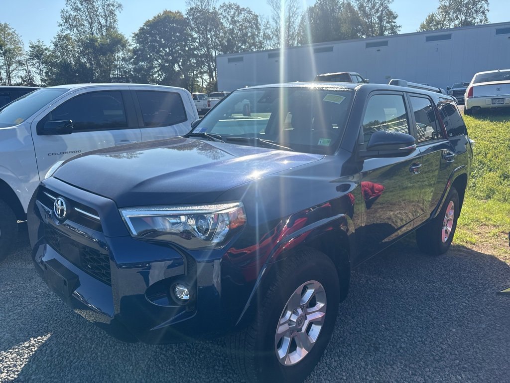 2024 Toyota 4Runner SR5 Premium photo 3