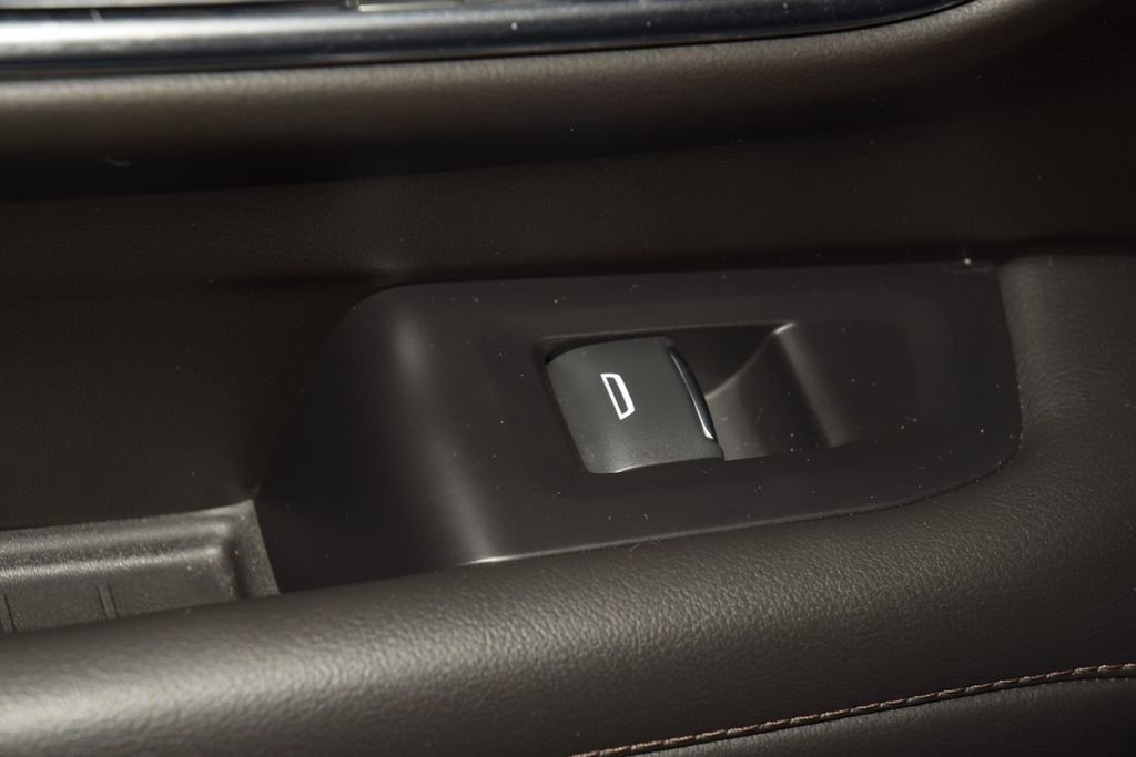 2024 Chevrolet Suburban High Country - Photo 46