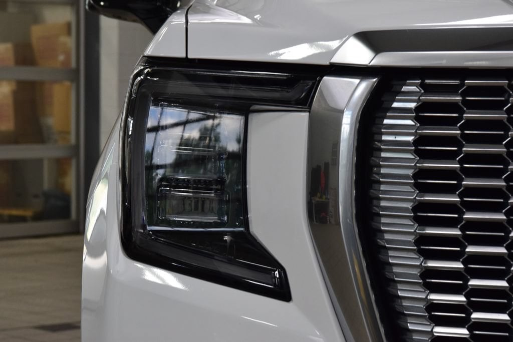 2024 GMC Yukon XL Denali - Photo 12