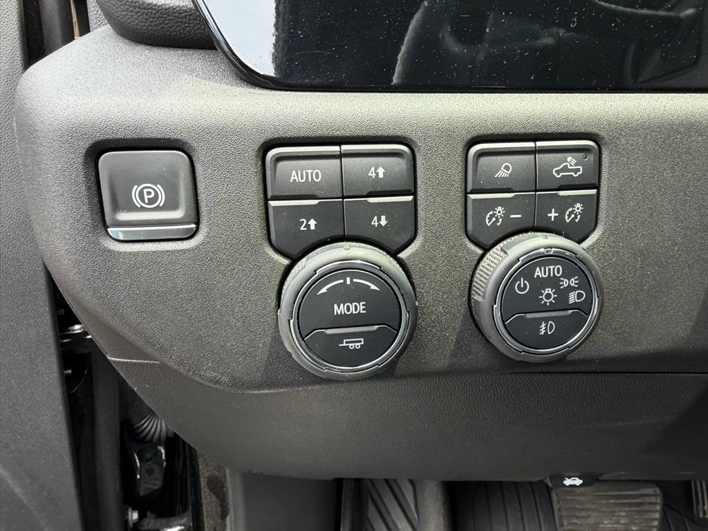 2025 Chevrolet Silverado 1500 RST - Photo 13