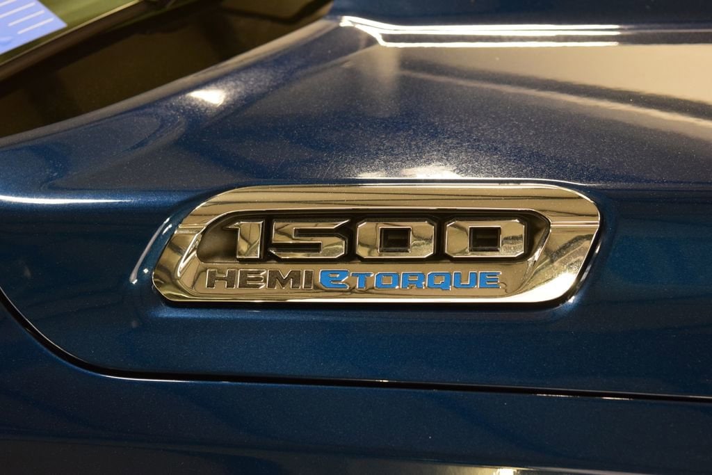 2021 RAM Ram 1500 Pickup Limited - Photo 16