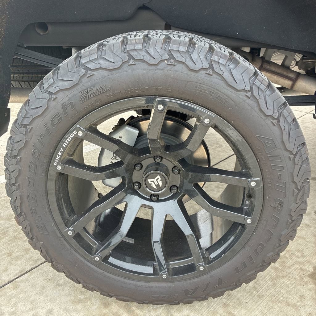 2024 Chevrolet Silverado 1500 RST - Photo 15