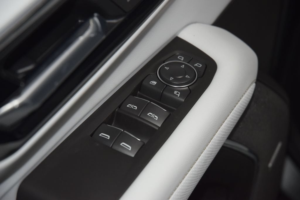 2026 Chevrolet Suburban Premier - Photo 50