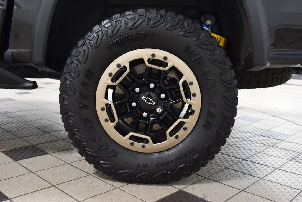 2023 Chevrolet Colorado ZR2 - Photo 29