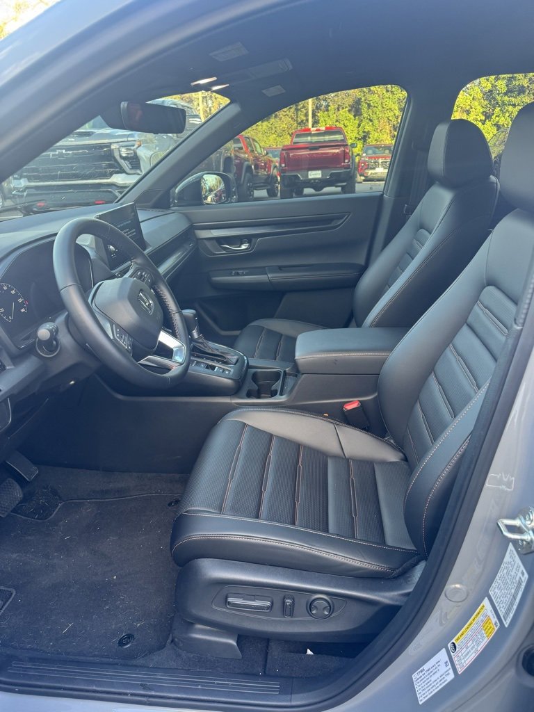 2025 Honda CR-V Hybrid Sport-L photo 4