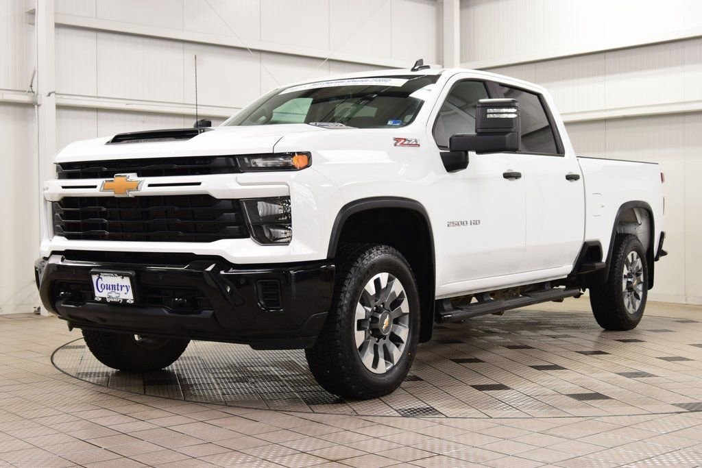 Used 2025 Chevrolet Silverado 2500 HD Custom Truck Crew Cab