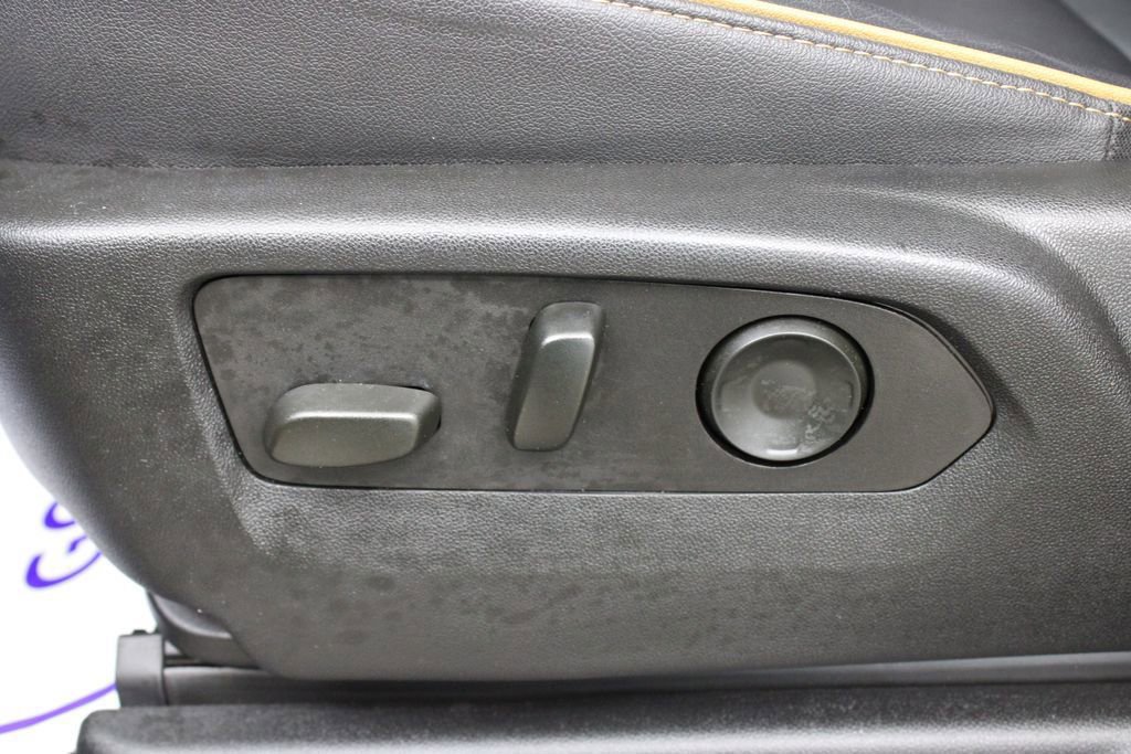 2024 GMC Yukon AT4 - Photo 26