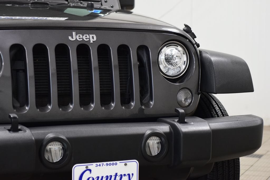 2017 Jeep Wrangler Unlimited Rubicon - Photo 11