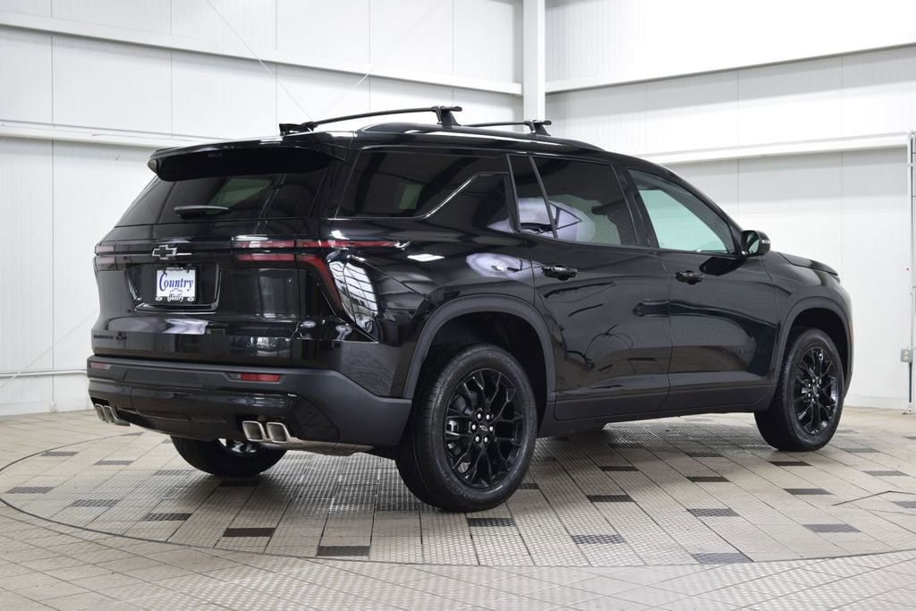 2026 Chevrolet Traverse LT - Photo 8
