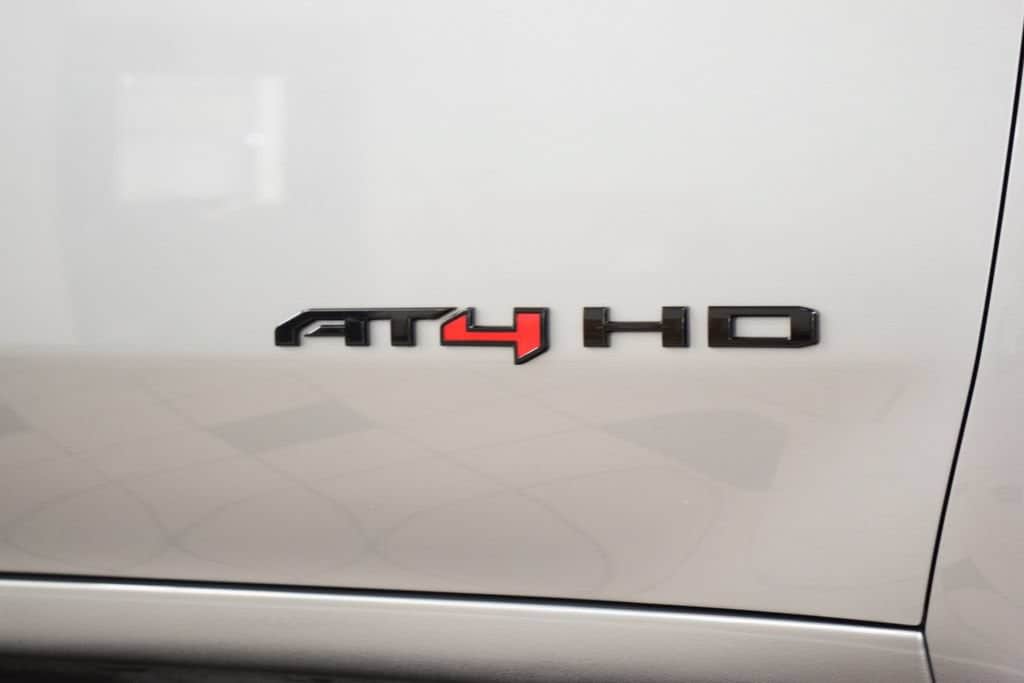2024 GMC Sierra 2500HD AT4 - Photo 19