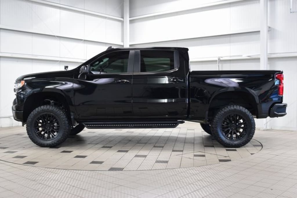 Used 2025 Chevrolet Silverado 1500 RST Truck Crew Cab