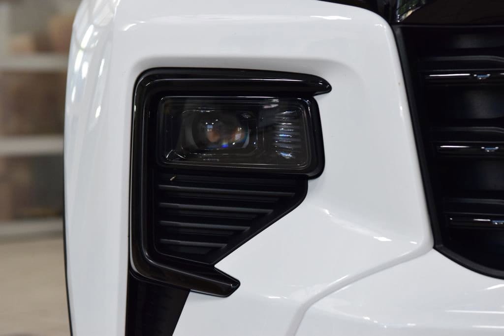 2024 Chevrolet Traverse 2LT - Photo 14