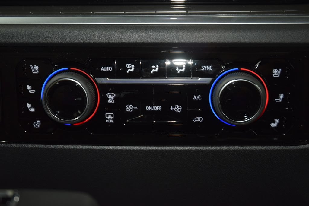 2026 Chevrolet Silverado 1500 High Country - Photo 34